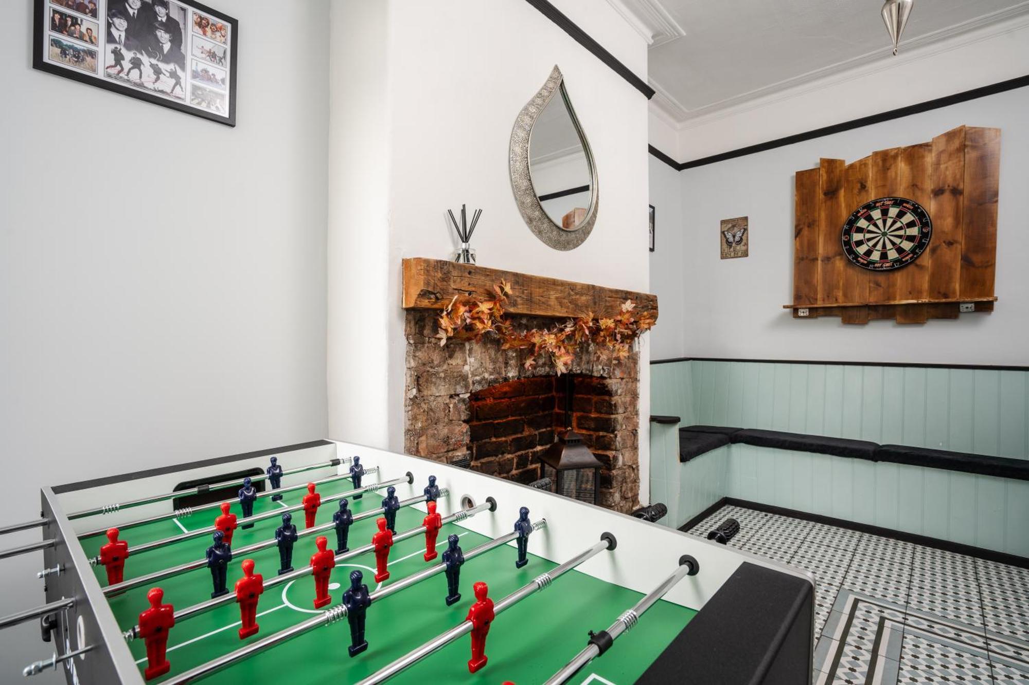 Swiss Haven - Spacious 3 Bedroom House Ліверпуль Екстер'єр фото