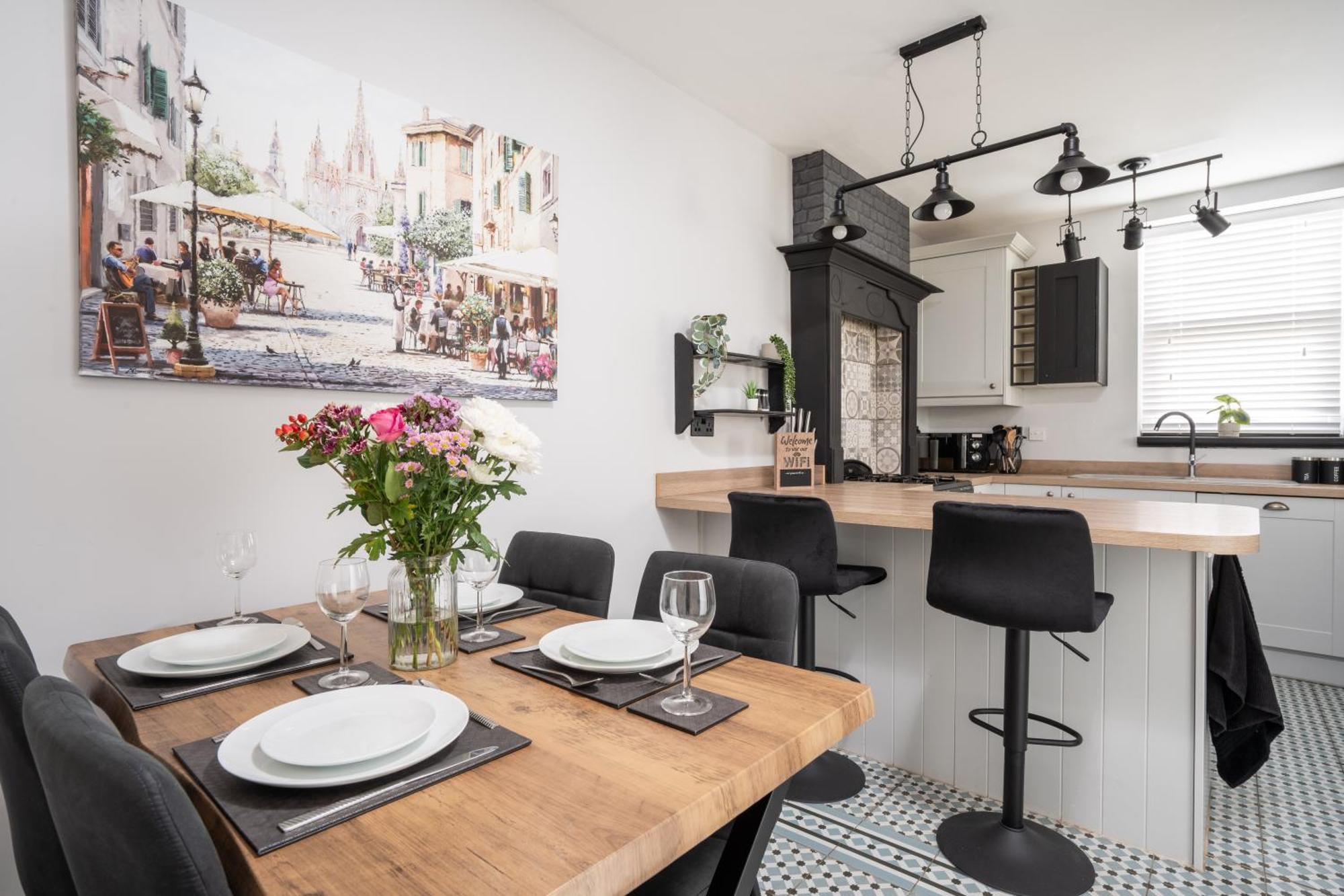 Swiss Haven - Spacious 3 Bedroom House Ліверпуль Екстер'єр фото